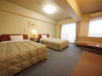 Route-inn Ekimae Hotel